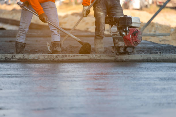 Best Concrete sidewalk installation  in Colfax, LA